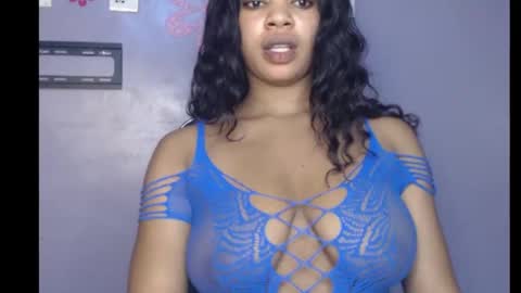 Snapshot of choco_chocox chatting on 02-23-25, 08:17 ESTHER online show from 02-23-25, 08:17