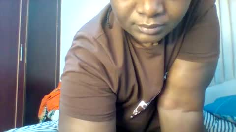 Snapshot of chocobabe002 chatting on 06-04-26, 05:13 chocobabe002 online show from 06-04-26, 05:13