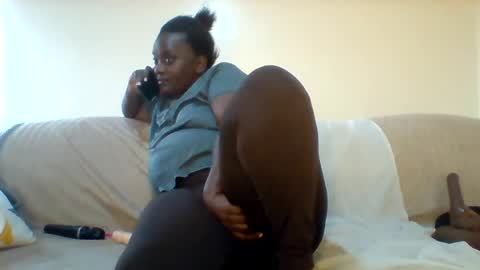 Snapshot of chocobabe002 chatting on 07-01-26, 06:37 chocobabe002 online show from 07-01-26, 06:37