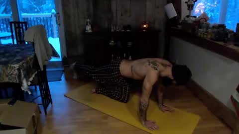 chocobear89 online show from 02-07-25, 11:56