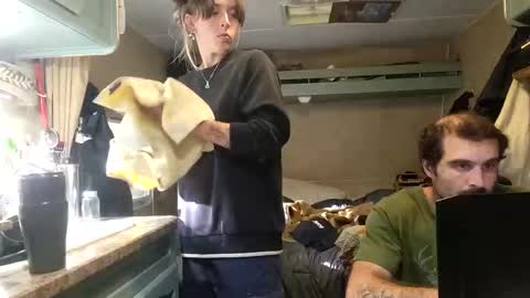 chocobear89 online show from 09-21-25, 08:21