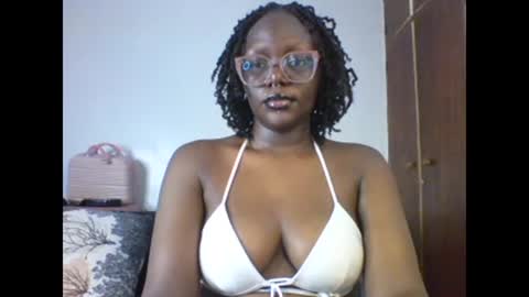 chocolate babes online show from 11-07-25, 10:32