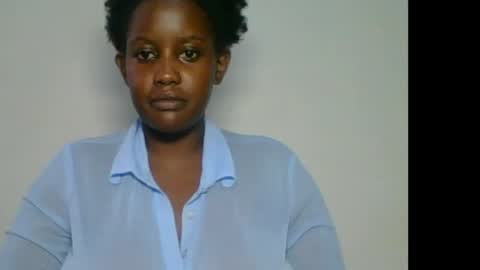 chocolate queen25 online show from 04-15-26, 08:43