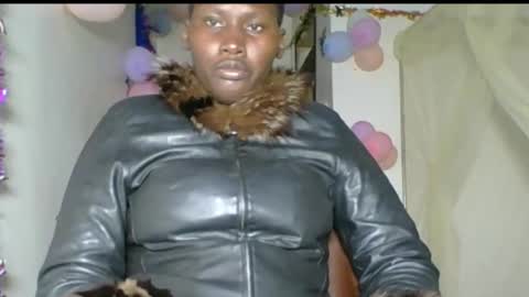 Snapshot of chocolate_sabrina24 chatting on 12-20-25, 07:10 chocolate sabrina24 online show from 12-20-25, 07:10