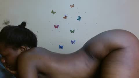 Snapshot of chocolatebony_ chatting on 06-16-26, 07:33 chocolatebony_ online show from 06-16-26, 07:33