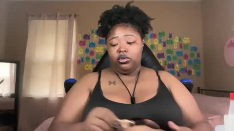 Snapshot of chocolatebunnyxx69 chatting on 06-22-26, 04:26 Melina online show from 06-22-26, 04:26
