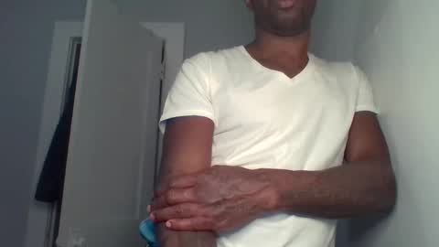 chocolatedolla online show from 02-22-25, 11:46