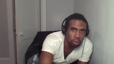 chocolatedolla online show from 02-26-25, 03:21