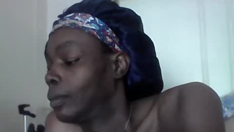 Snapshot of chocolatedrop_ chatting on 06-01-26, 03:03 chocolatedrop_ online show from 06-01-26, 03:03