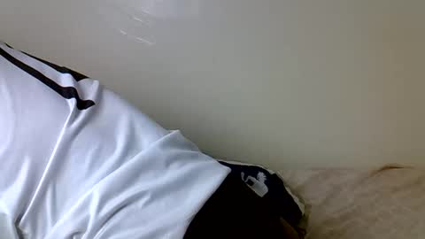 Snapshot of chocolateguys chatting on 05-25-26, 10:27 RonaldNicholas online show from 05-25-26, 10:27