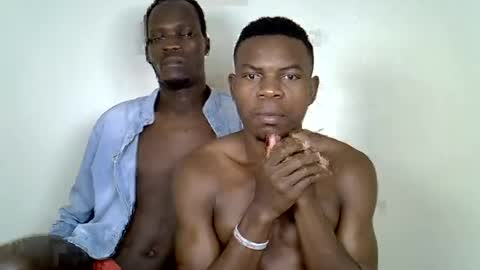 Snapshot of chocolateguys chatting on 06-21-26, 06:27 RonaldNicholas online show from 06-21-26, 06:27