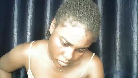 chocoslut22 online show from 12-19-25, 04:52