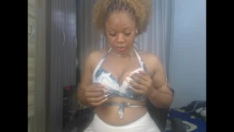 Snapshot of chocox_petitqueen chatting on 06-03-26, 06:38 ethereal online show from 06-03-26, 06:38