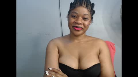 Snapshot of chocox_petitqueen chatting on 07-16-26, 06:52 ethereal online show from 07-16-26, 06:52