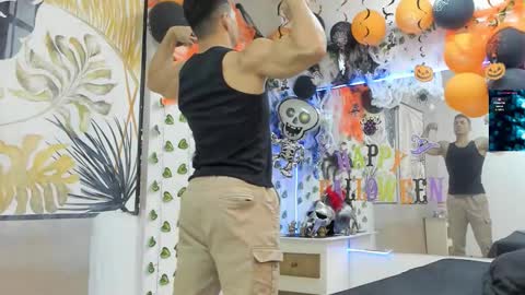 Chorey Thaylor online show from 10-24-25, 03:52