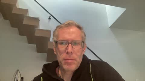 choupipat1 online show from 03-09-25, 07:56