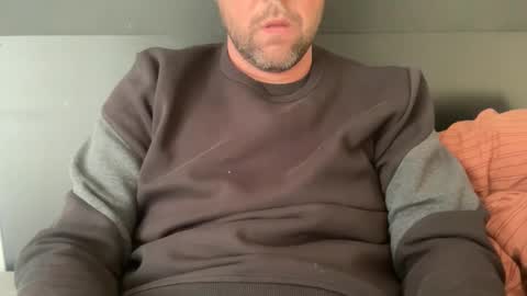 chris13abcd online show from 10-04-25, 03:32