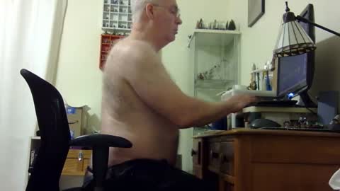 chris2002b online show from 02-01-26, 07:51