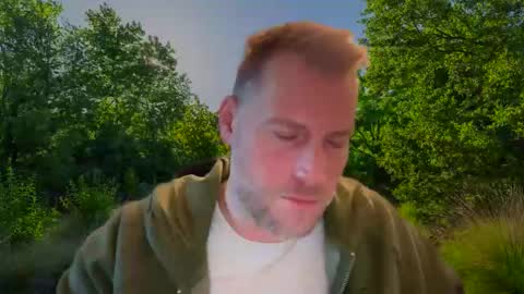 Snapshot of chris2024x chatting on 09-23-25, 05:32 Christian online show from 09-23-25, 05:32