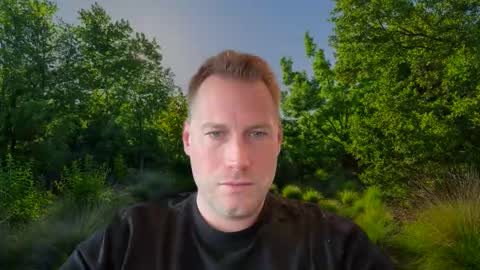 Snapshot of chris2024x chatting on 09-25-25, 10:30 Christian online show from 09-25-25, 10:30