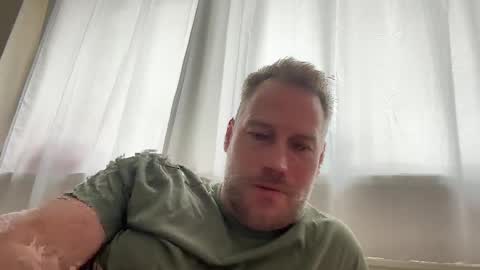 Snapshot of chris2024x chatting on 10-11-25, 08:24 Christian online show from 10-11-25, 08:24