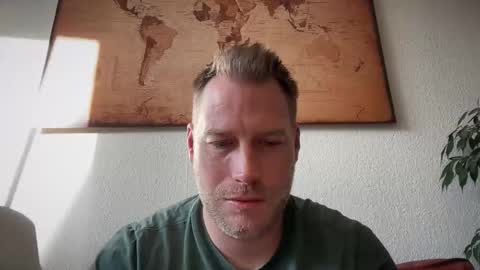 Snapshot of chris2024x chatting on 10-19-25, 08:37 Christian online show from 10-19-25, 08:37