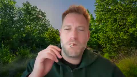 Snapshot of chris2024x chatting on 10-20-25, 06:36 Christian online show from 10-20-25, 06:36