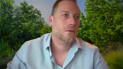 Snapshot of chris2024x chatting on 11-17-25, 07:58 Christian online show from 11-17-25, 07:58