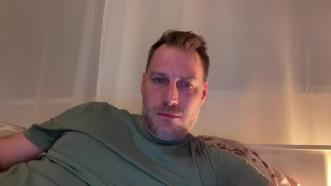 Snapshot of chris2024x chatting on 11-20-25, 05:34 Christian online show from 11-20-25, 05:34