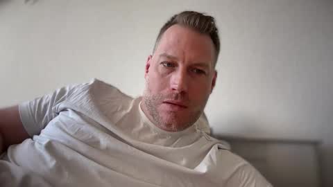 Snapshot of chris2024x chatting on 04-03-26, 06:00 Christian online show from 04-03-26, 06:00