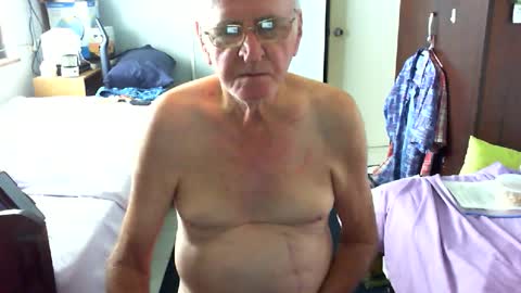 Snapshot of chris51117 chatting on 04-20-26, 12:57 Chris online show from 04-20-26, 12:57