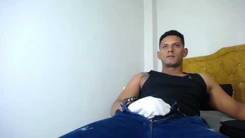 Snapshot of chris_dick2 chatting on 06-25-26, 05:12 chris_dick2 online show from 06-25-26, 05:12