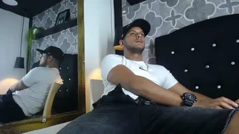 Snapshot of chris_dick2 chatting on 07-05-26, 04:19 chris_dick2 online show from 07-05-26, 04:19