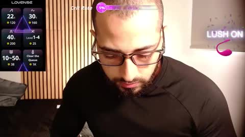 cris         Twitter magnum101010 insta magnumc20 online show from 09-18-25, 08:44