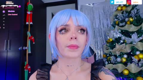 Snapshot of chris_parker01 chatting on 12-17-24, 12:43 juli Instagram july rv17 - Twitter juli rv17 online show from 12-17-24, 12:43