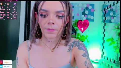 Snapshot of chris_parker01 chatting on 02-24-25, 03:53 juli Instagram july rv17 - Twitter juli rv17 online show from 02-24-25, 03:53