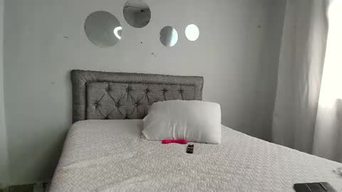 Snapshot of chris_sharon2023 chatting on 03-03-25, 09:15 Yarixa online show from 03-03-25, 09:15