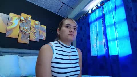 Snapshot of chris_sharon2023 chatting on 11-15-25, 08:05 Yarixa online show from 11-15-25, 08:05