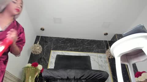 Snapshot of chris_twiink chatting on 12-10-24, 07:05 Chris online show from 12-10-24, 07:05