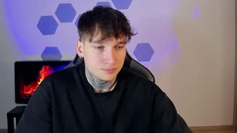 Chris Tyson online show from 03-06-25, 01:16