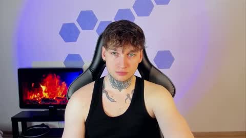 Chris Tyson online show from 03-08-25, 02:45