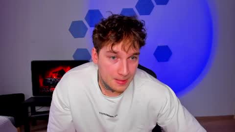 Chris Tyson online show from 04-04-26, 09:18