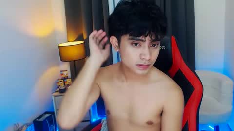 Snapshot of chris_walker22 chatting on 12-14-25, 09:58 Shawty Chris online show from 12-14-25, 09:58