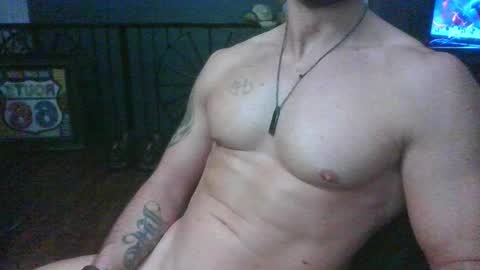 Snapshot of chrisfroom chatting on 11-20-25, 01:39 chrisfroom online show from 11-20-25, 01:39