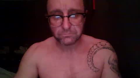 Snapshot of chrisillinois1 chatting on 12-17-25, 05:35 Italian Stallion online show from 12-17-25, 05:35