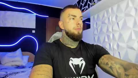 Snapshot of chrisjordan666 chatting on 09-25-25, 07:01 Chris Jordan online show from 09-25-25, 07:01