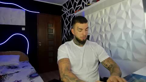 Snapshot of chrisjordan666 chatting on 10-11-25, 08:02 Chris Jordan online show from 10-11-25, 08:02