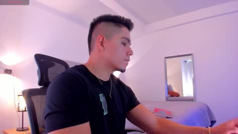 chrismorgan24 online show from 10-10-25, 04:17