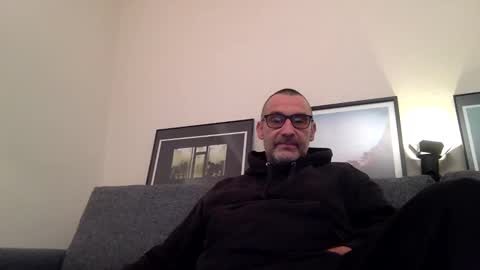 Snapshot of chrispanam13 chatting on 11-17-25, 08:58 chrispanam13 online show from 11-17-25, 08:58