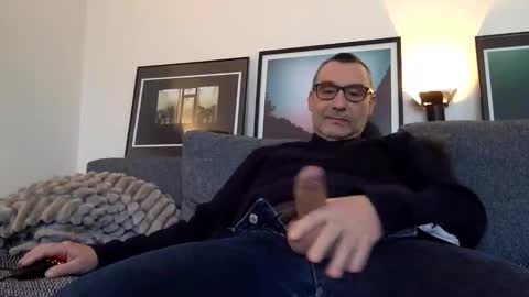 chrispanam13 online show from 12-16-25, 09:58